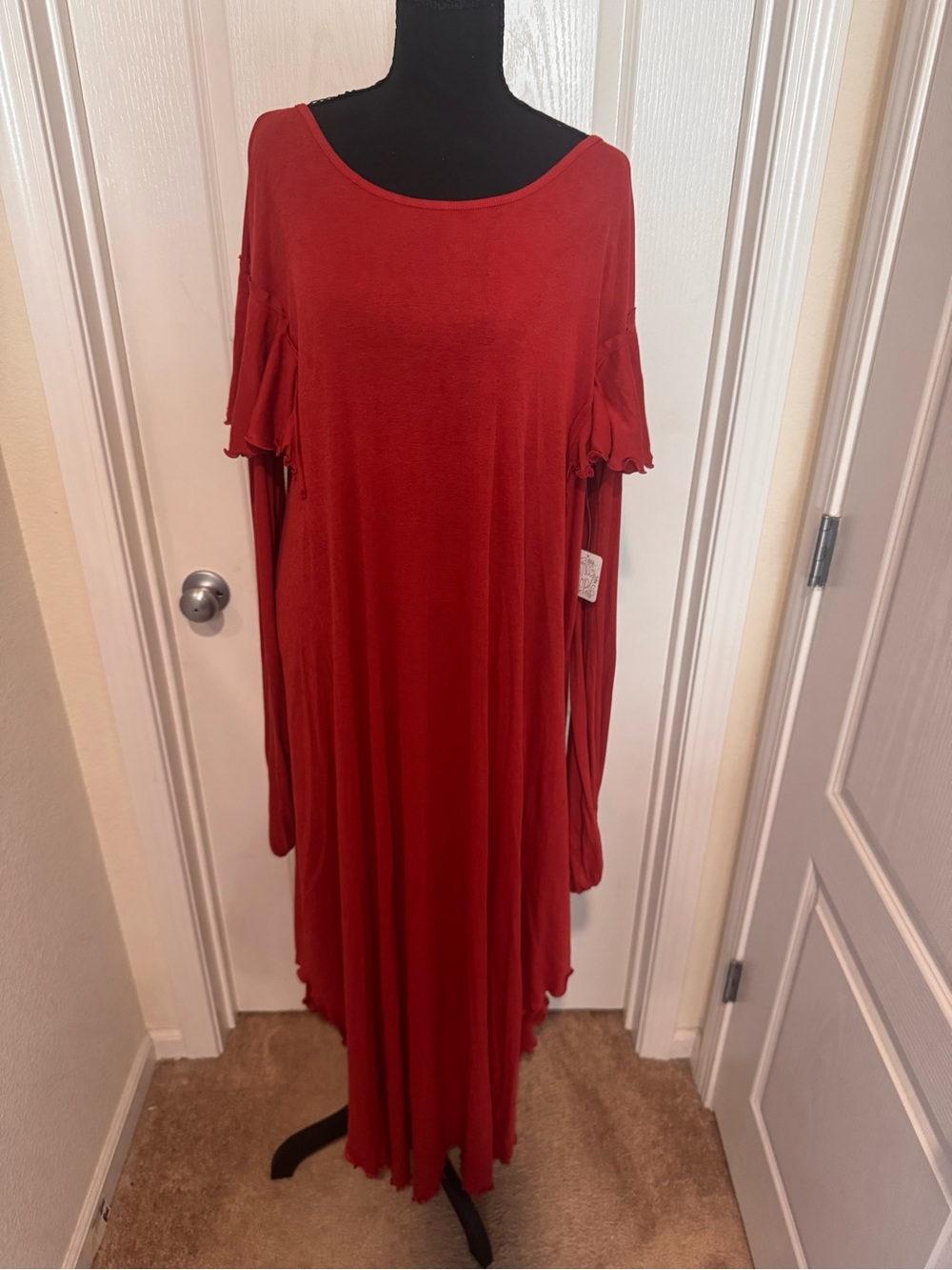 Women’s Red Cold-Shoulder Maxi Dress